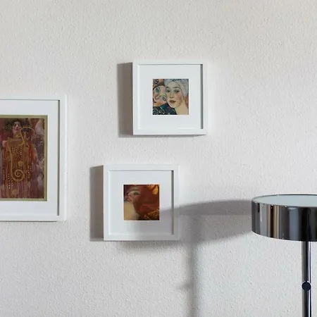 Marine & Coastal Lifestyle: Sea, Sun And Apartment *