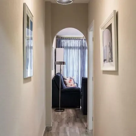 Apartment Marine & Coastal Lifestyle: Sea, Sun And