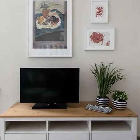 Daire Marine & Coastal Lifestyle: Sea, Sun And *