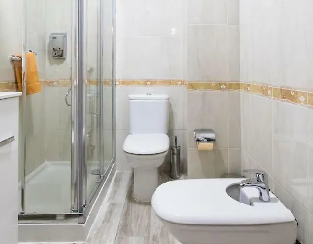 Marine & Coastal Lifestyle: Sea, Sun And *