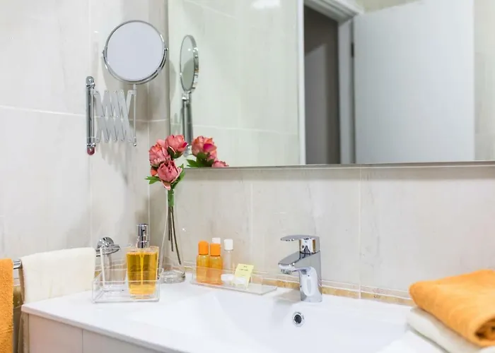 Marine & Coastal Lifestyle: Sea, Sun And Appartement *