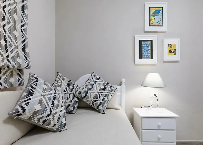 Marine & Coastal Lifestyle: Sea, Sun And