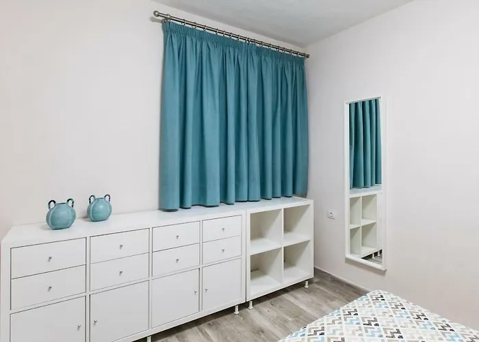 Appartement Marine & Coastal Lifestyle: Sea, Sun And *